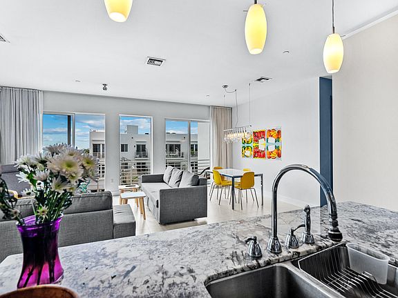 2nd image of 111 SE 2nd Street #401