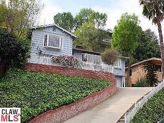 1st image of 3269 Bennett Dr