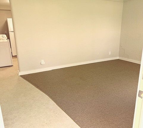 5th image of 2919 Everett St #2919