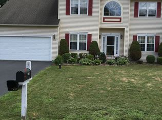 7264 Moss Creek Cir, Liverpool, NY 13090