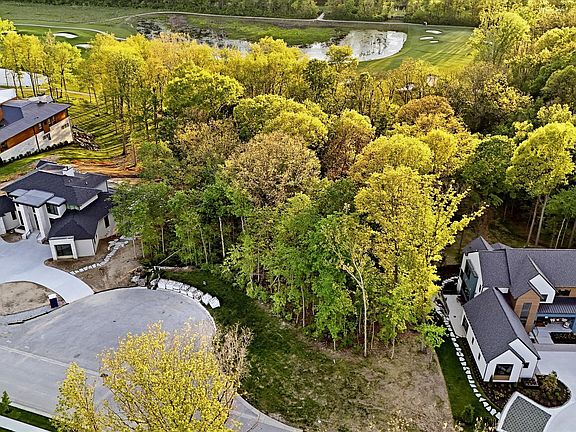 3rd image of 4330 Elmscott Rdg