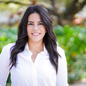 Claudia DeJesus