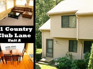 21 Country Club Ln #A, Milford, MA 01757