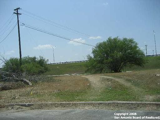 2nd image of 3342 Showboat Dr