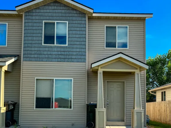 721 9th St E, Williston, ND 58801