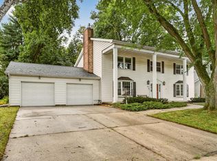 1812 7th St SW, Rochester, MN 55902
