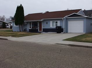 401 Cooke St, Glendive, MT 59330
