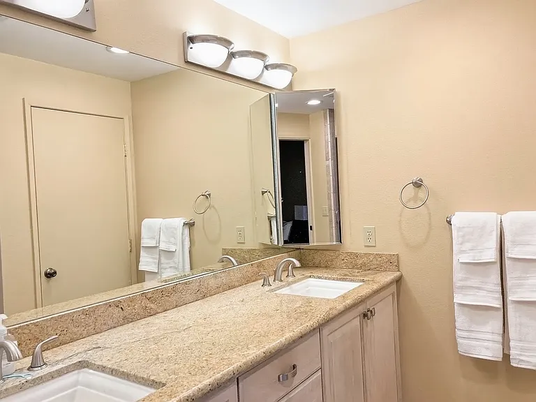 1523 E San Lorenzo Rd — Photo 17