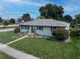 2736 Elmwood Ct, Appleton, WI 54911