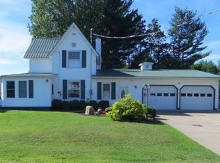 8 Pitt St, Brushton, NY 12916