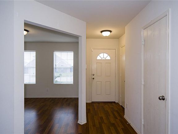 2nd image of 8520 Field Creek Ct