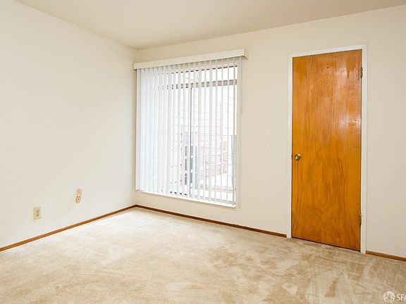 5th image of 322 2nd Ave APT 1