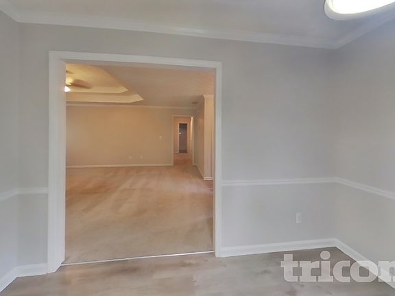 4th image of 1911 Kevin Dr SE