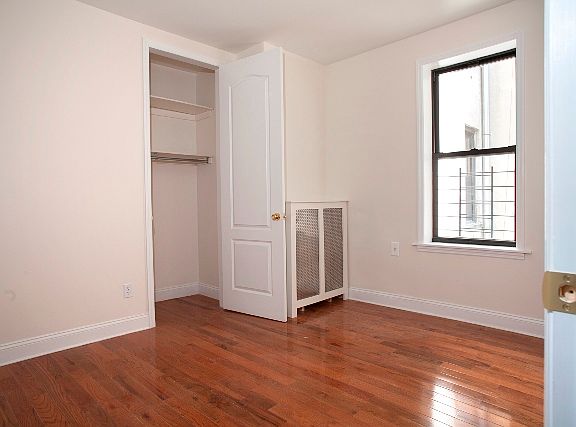 4th image of 48 Woodruff Ave APT B