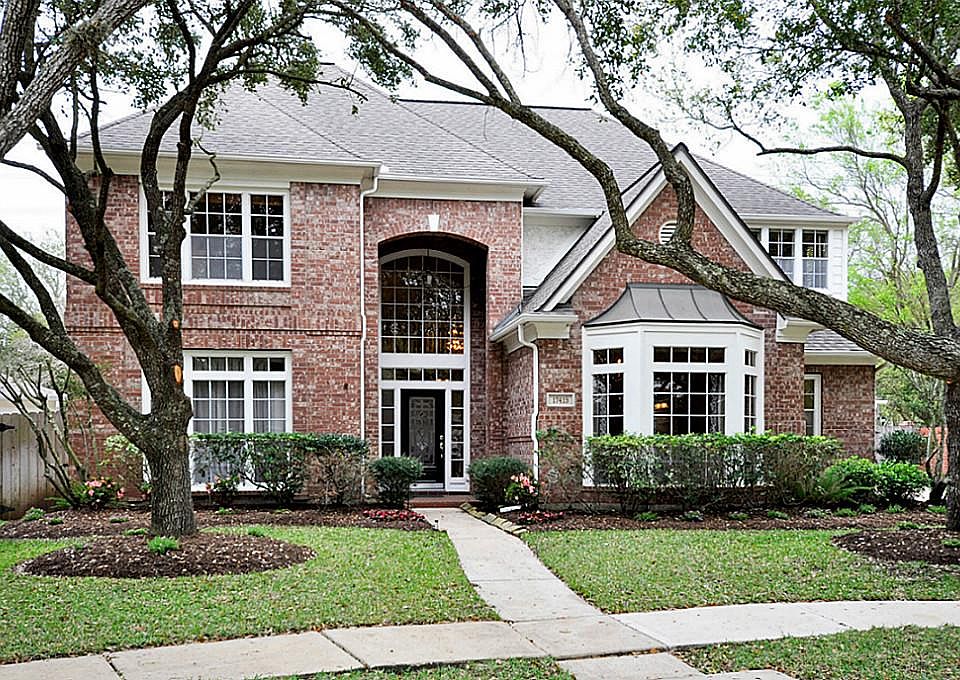 1st image of 17419 Rolling Brook Ct