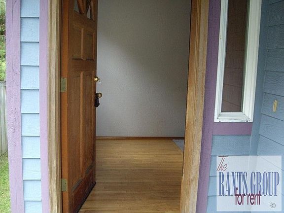 2nd image of 1619 Eastside St SE