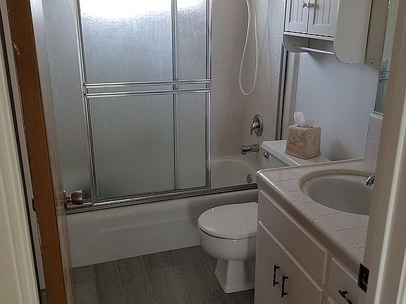 Upstairs Bathroom