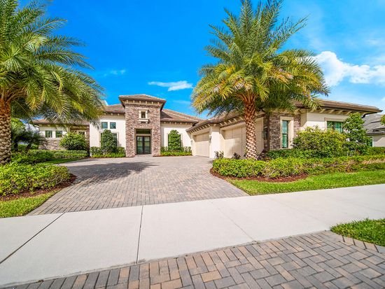 846 SW Winston Avenue, Palm City, FL 34990