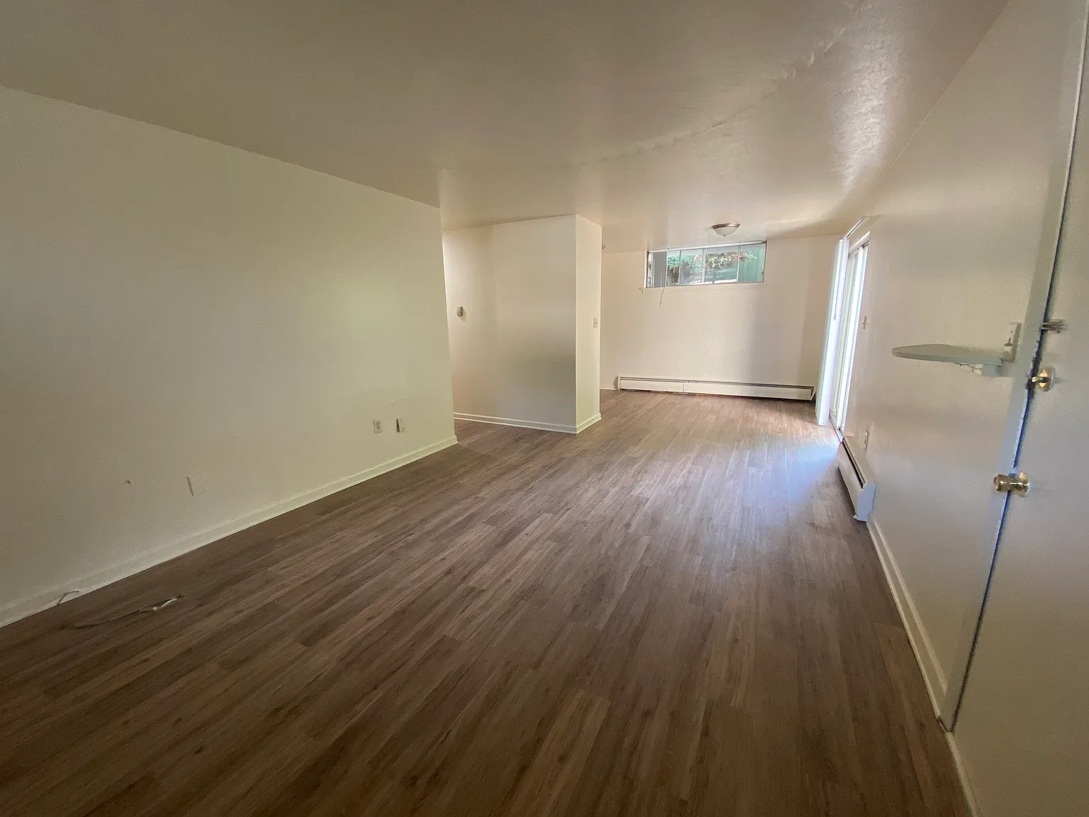 2 bed, 750 sqft, $1,595 — Photo 2