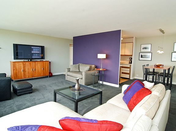 4th image of 3430 N Lake Shore Dr APT 6N