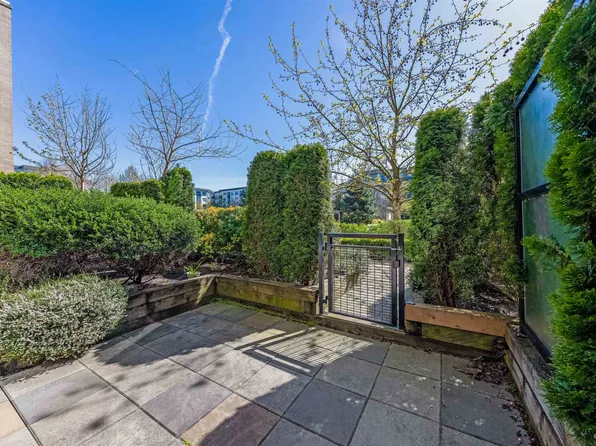 9366 Tomicki Ave #121, Richmond, BC V6X 0C4