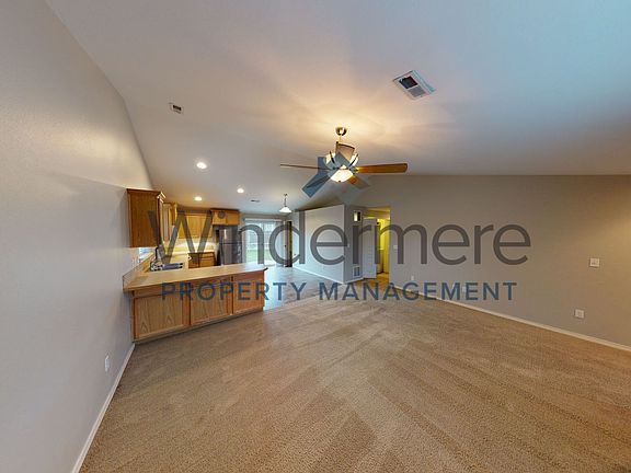 3rd image of 1939 Alco Ave