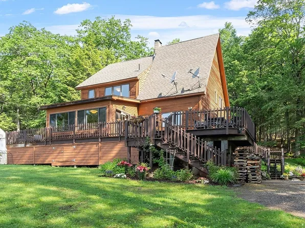 421 Legate Hill Rd, Charlemont, MA 01339