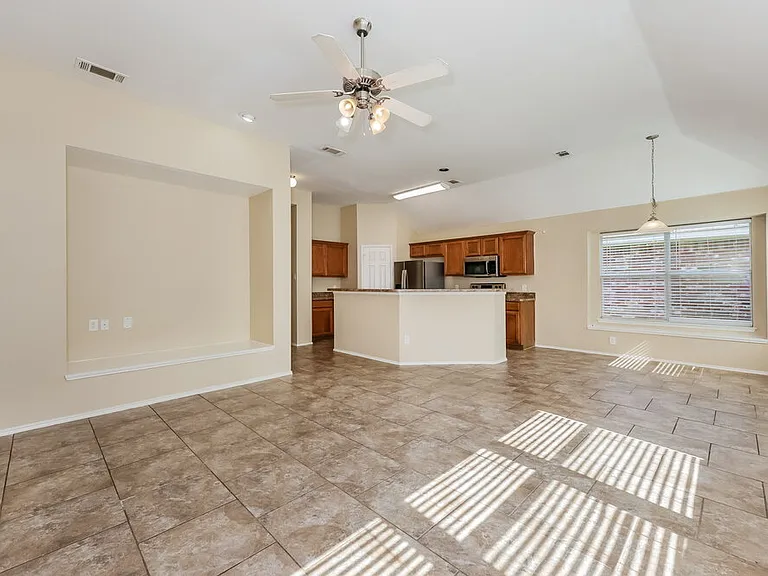 7312 Sierra Way — Photo 4