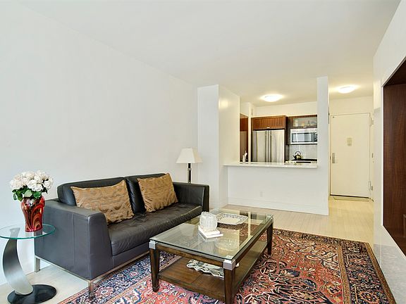 2nd image of 211 E 46th St #14H