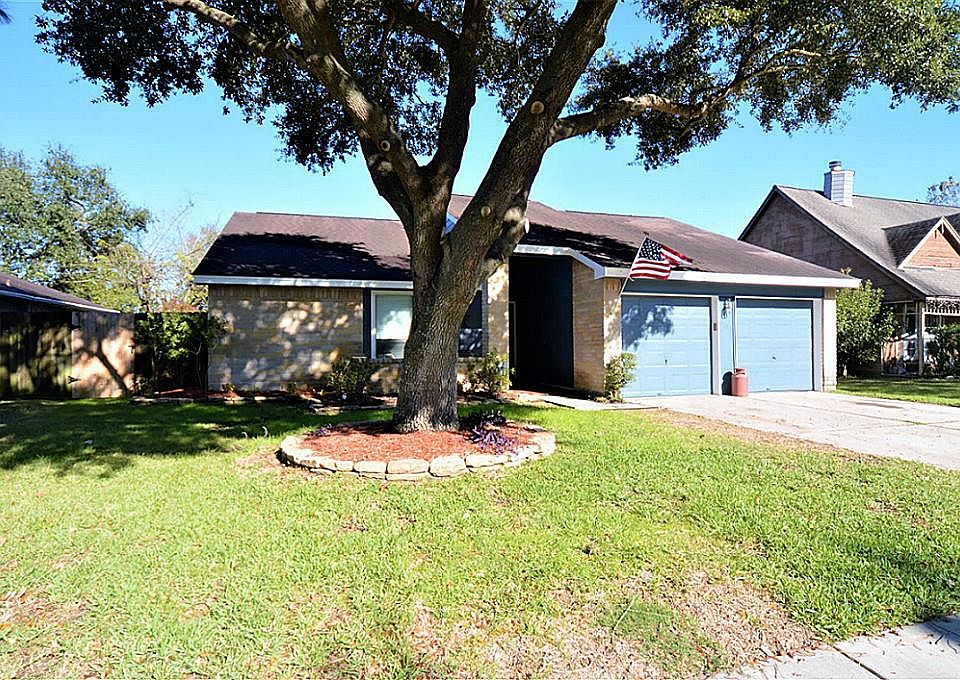 1st image of 1105 Briarwood Ct