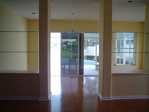 5th image of 2644 SW Greenwich Way