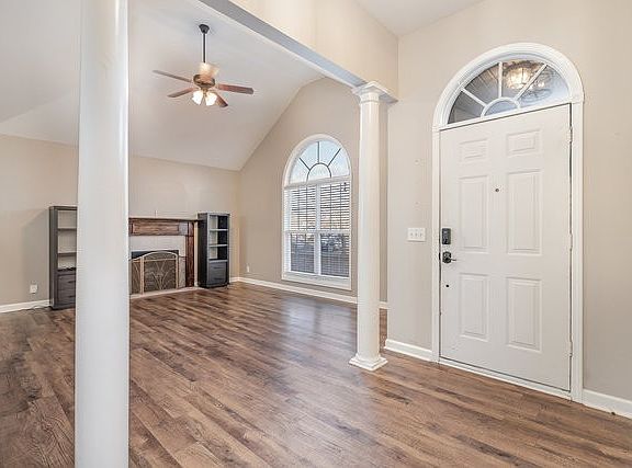 4th image of 3341 Poplar Hl