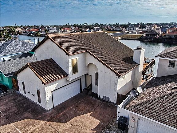 5th image of 15250 Cartagena Ct