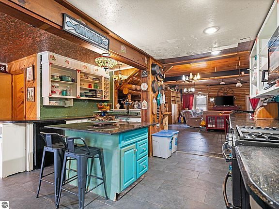 4th image of 6757 Nineteen Mile Rd