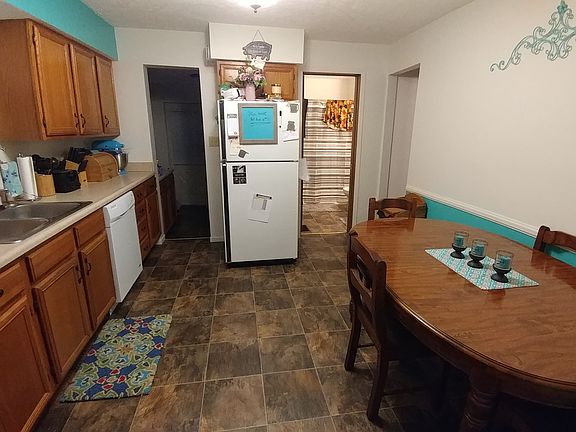 2nd image of 4428 Garden Ave