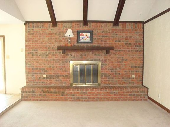 2nd image of 4711 Priscilla Ln