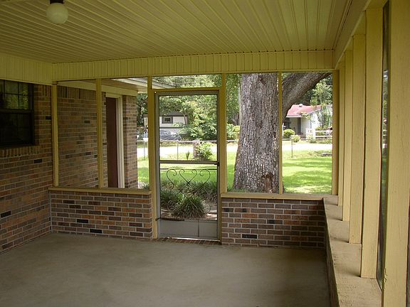 Screened Back Porch