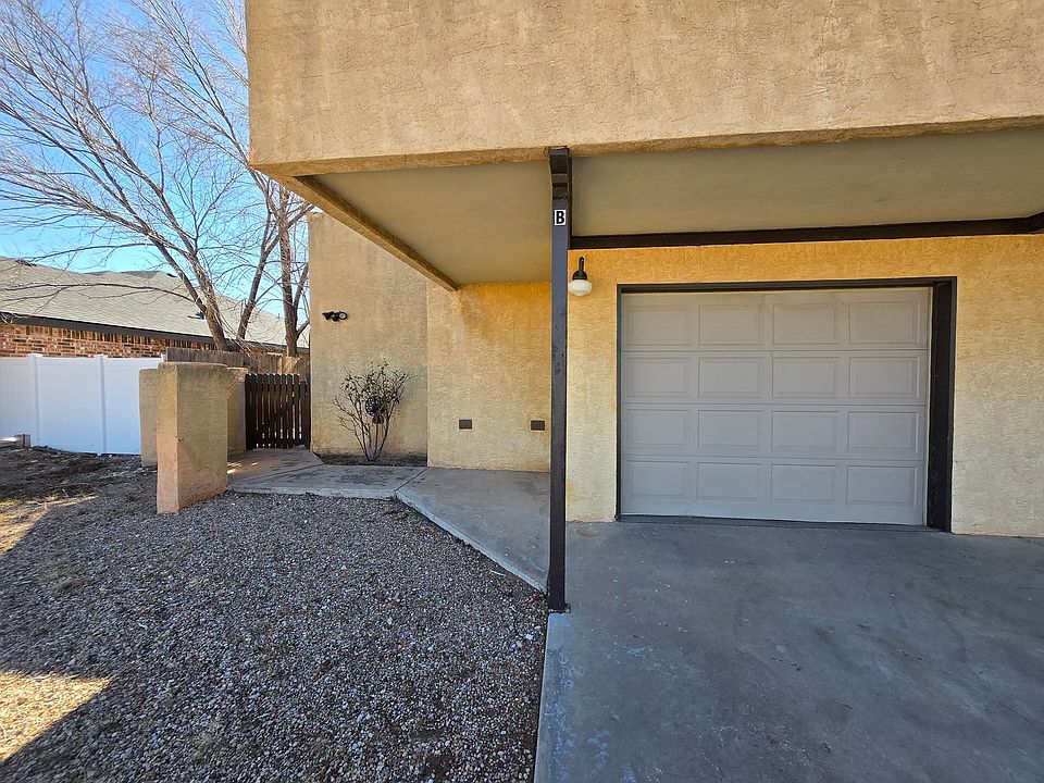1st image of 4104B Pawnee Dr #195