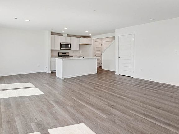 6th image of this home