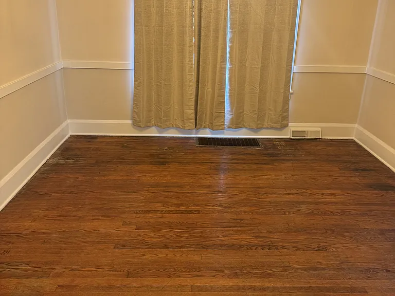 933 Winona Dr — Photo 9