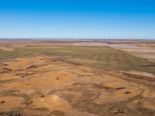 53 1/2 Ave Ne, Rolla, ND 58367