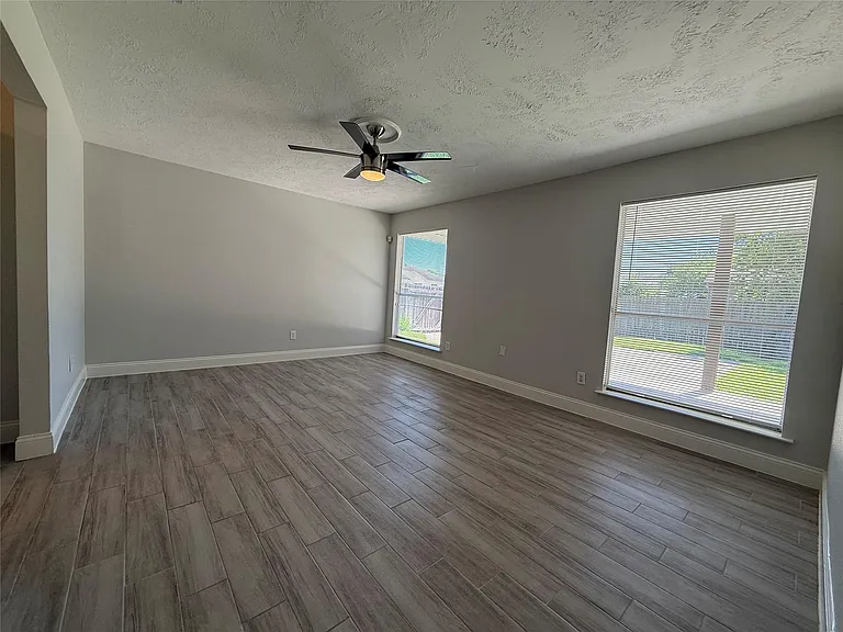 9503 Homeland Dr — Photo 28