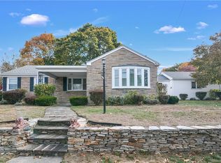 72 Broadview Rd, East Providence, RI 02914
