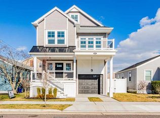221 N Nassau Ave, Margate, NJ 08402