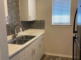 1729 Cox St APT 116, Carrollton, TX 75006