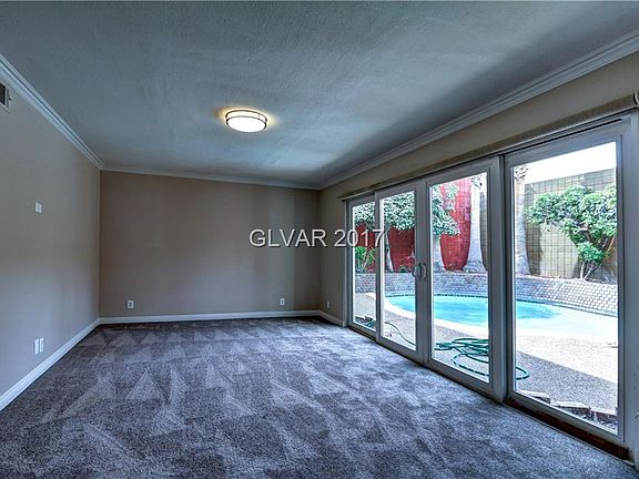 3rd image of 3389 Knollwood Ct