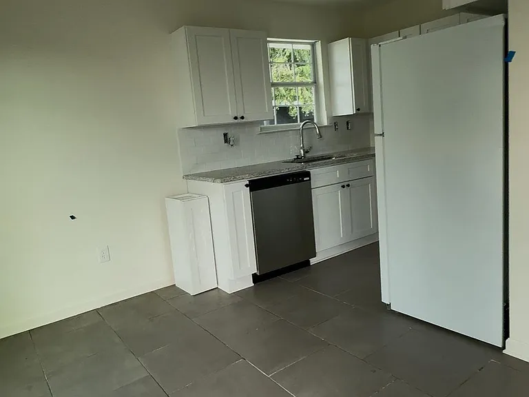 4173 Libuse Dr — Photo 7