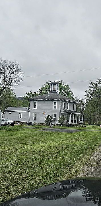 1st image of 15 Lyman Rd W