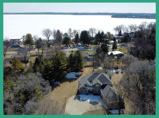 3545 Orvold Park Drive, Mcfarland, WI 53558