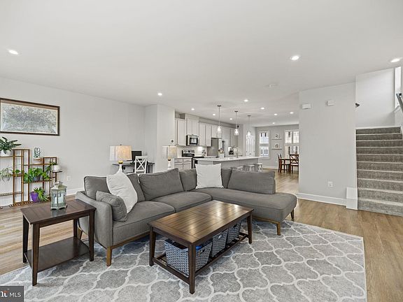 2nd image of 10561 Waterbury Woods Way